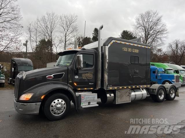 Peterbilt 579 Τράκτορες