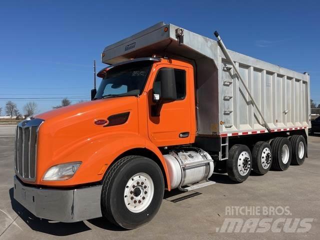 Peterbilt 579 Φορτηγά Ανατροπή