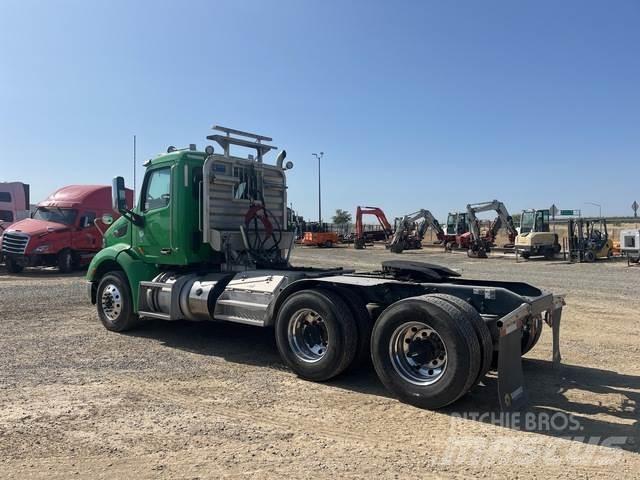 Peterbilt 579 Τράκτορες