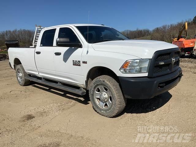 RAM 2500 Άλλα Vans