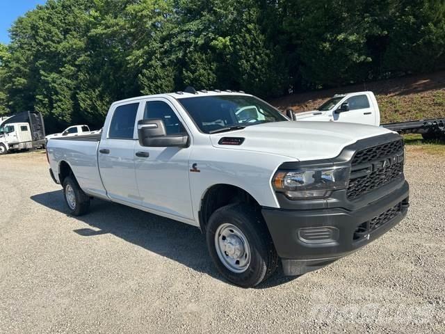 RAM 2500 Άλλα Vans
