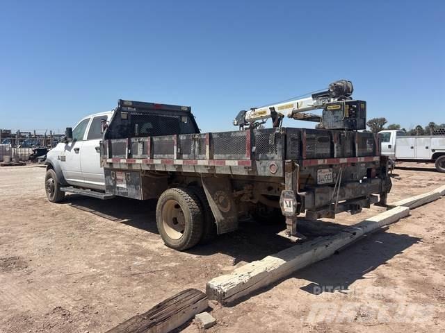 RAM 5500HD Φορτηγά Kαρότσα με ανοιγόμενα πλαϊνά