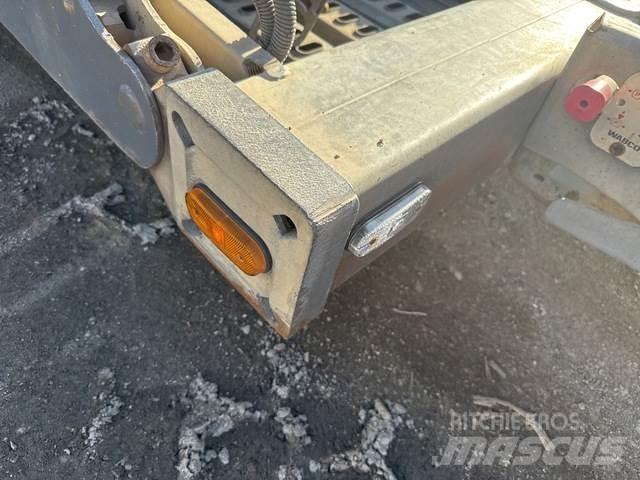 Renault T430 Κατασκευές - Άλλα