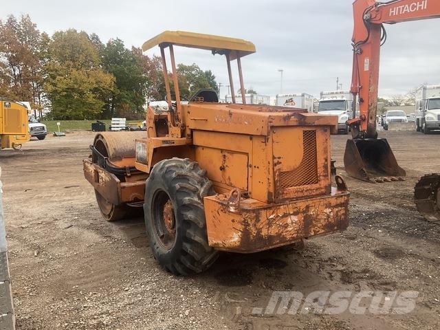 Sakai SV70TF Οδοστρωτήρες μονού κυλίνδρου