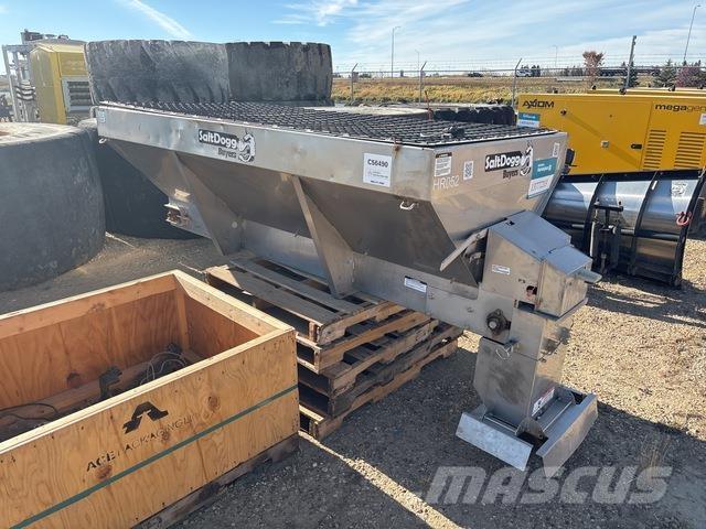  Salt Dogg Διαστρωτήρες άμμου και αλατιού