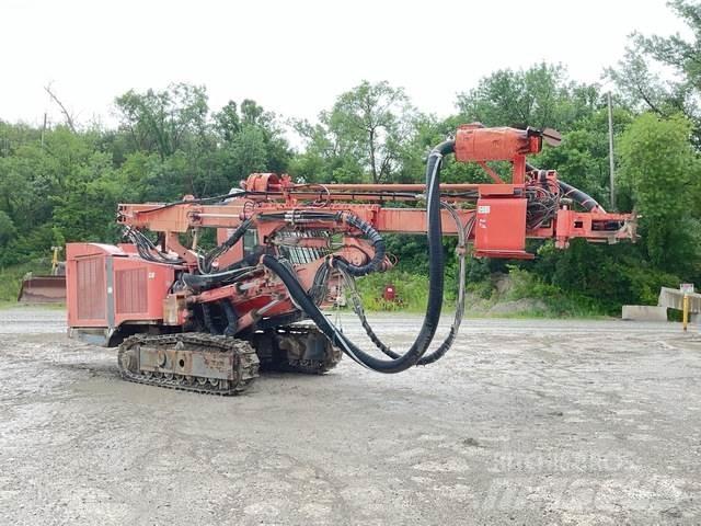 Sandvik DP800 Εξοπλισμός επιφανειακών γεωτρήσεων