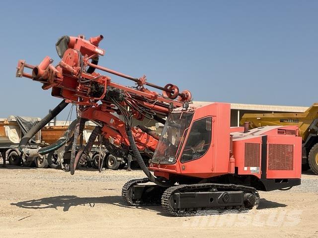 Sandvik DP900 Εξοπλισμός επιφανειακών γεωτρήσεων