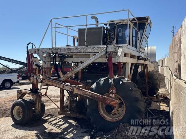 Scarab 14 HYD Αναμικτήρες κοπροχώματος