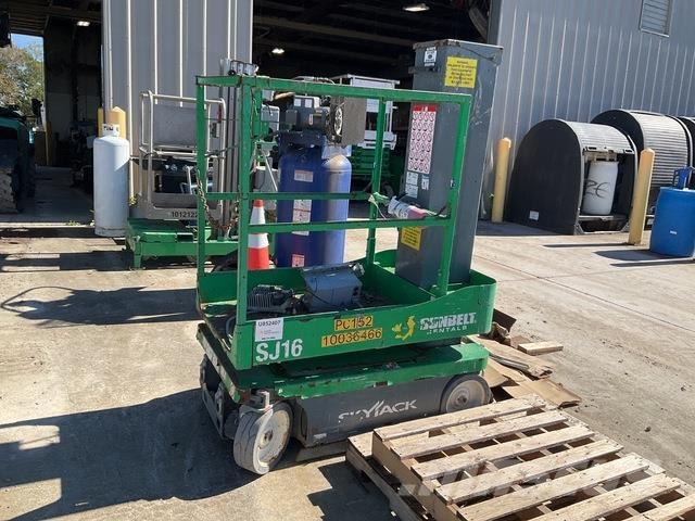 SkyJack SJ16 Ανυψωτήρες με κατακόρυφους πυλώνες