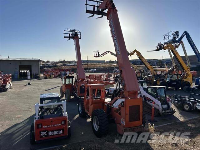 SkyTrak 10054 Τηλεσκοπικοί ανυψωτές