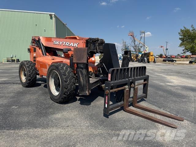 SkyTrak 10054 Τηλεσκοπικοί ανυψωτές