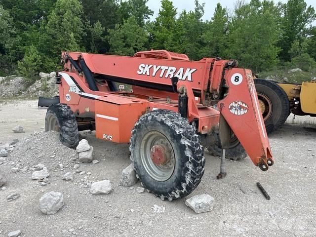 SkyTrak 8042 Τηλεσκοπικοί ανυψωτές