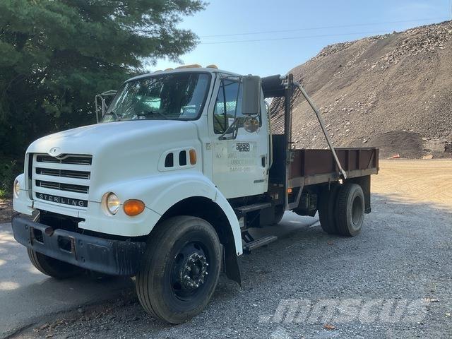 Sterling L7500 Φορτηγά Ανατροπή