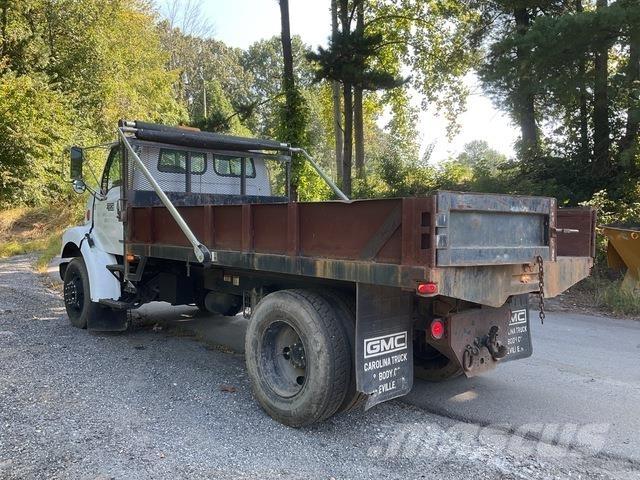 Sterling L7500 Φορτηγά Ανατροπή