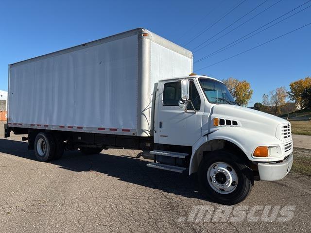 Sterling M7500 Φορτηγά Κόφα