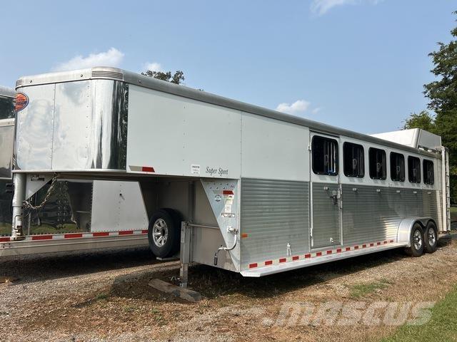 Sundowner  Ρυμούλκες μεταφοράς ζώων