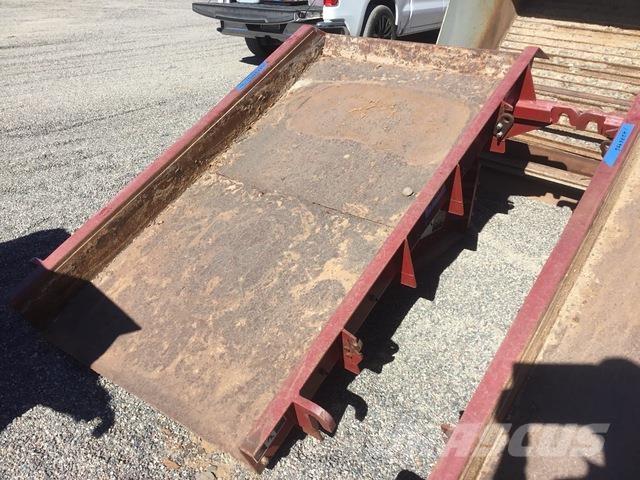  Syntron MF400 Τροφοδότες