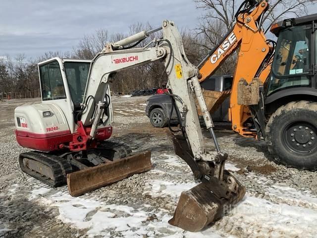 Takeuchi TB240 Εκσκαφείς με ερπύστριες