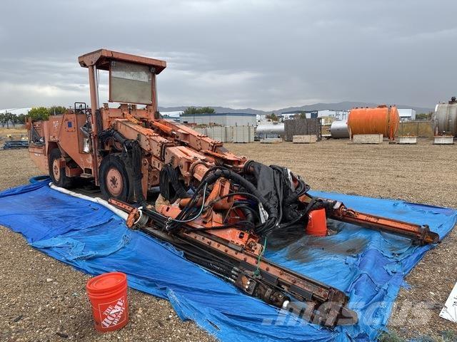 Tamrock 2FPDE Εξοπλισμός επιφανειακών γεωτρήσεων