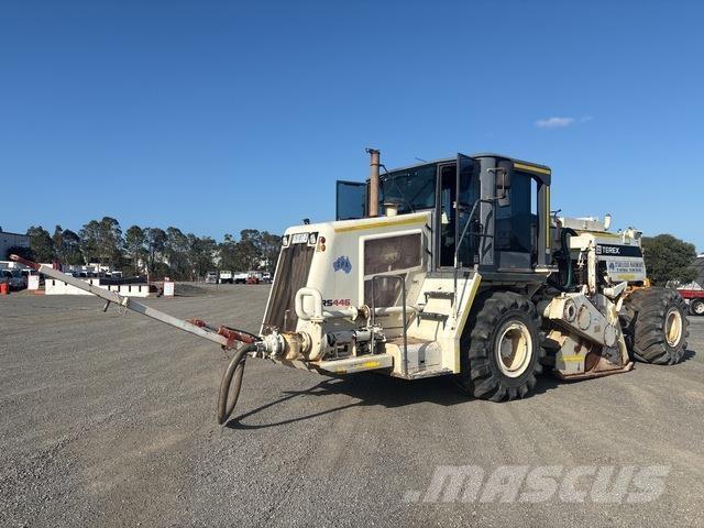 Terex  Κύλινδροι συμπίεσης εδάφους