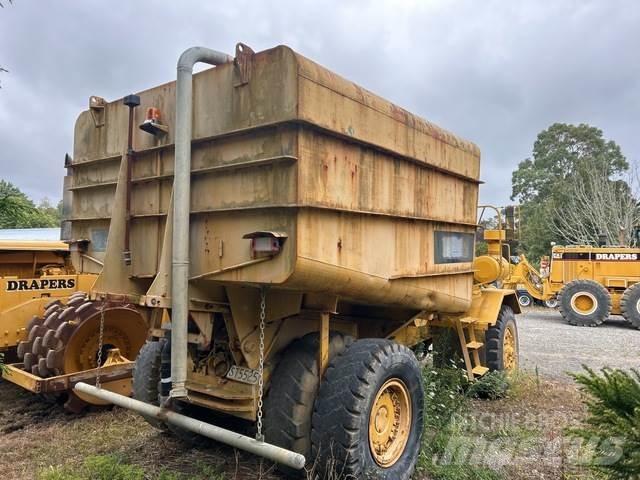 Terex 3303 Βυτία νερού