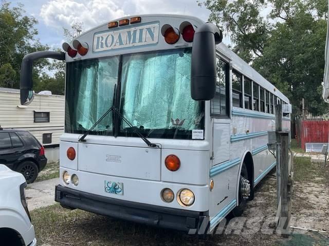 Thomas  Αυτοκινούμενα τροχόσπιτα και τροχόσπιτα