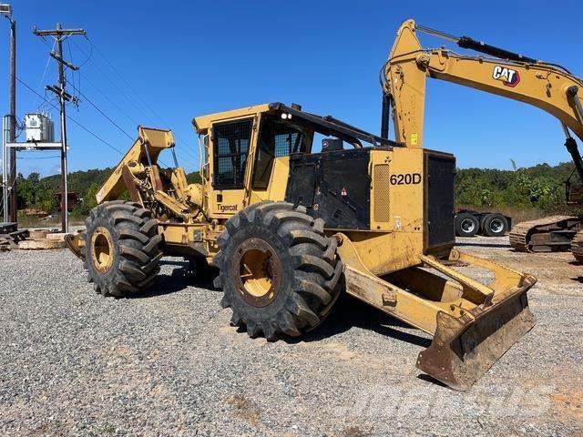 Tigercat 620D Μετατοπιστές