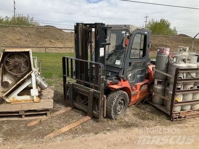 Toyota 7FGU35 Κατασκευές - Άλλα