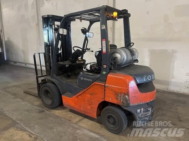 Toyota 8FGU25 Κατασκευές - Άλλα