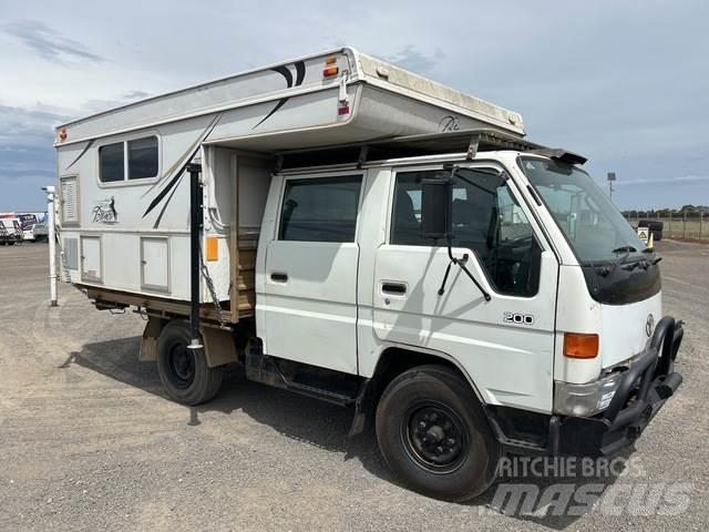 Toyota DYNA Φορτηγά Kαρότσα με ανοιγόμενα πλαϊνά