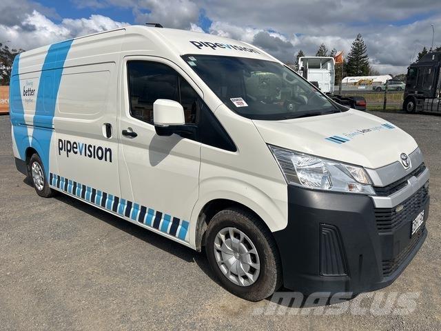 Toyota HiAce Κλούβες με συρόμενες πόρτες