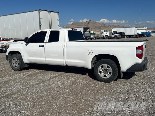 Toyota Tundra Pickup/Αγροτικό