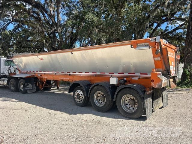 Trail King  Ημιρυμούλκες με κινούμενο δάπεδο