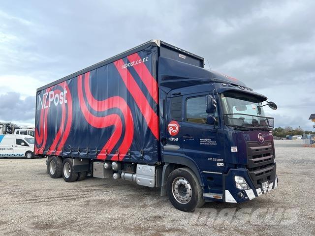 UD CD 25 360 Φορτηγά Καρότσα - Κουρτίνα