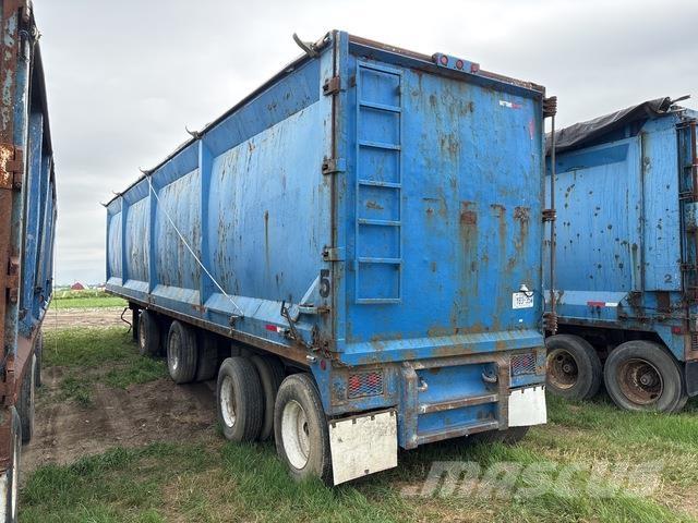 Universal  Ημιρυμούλκες με κινούμενο δάπεδο