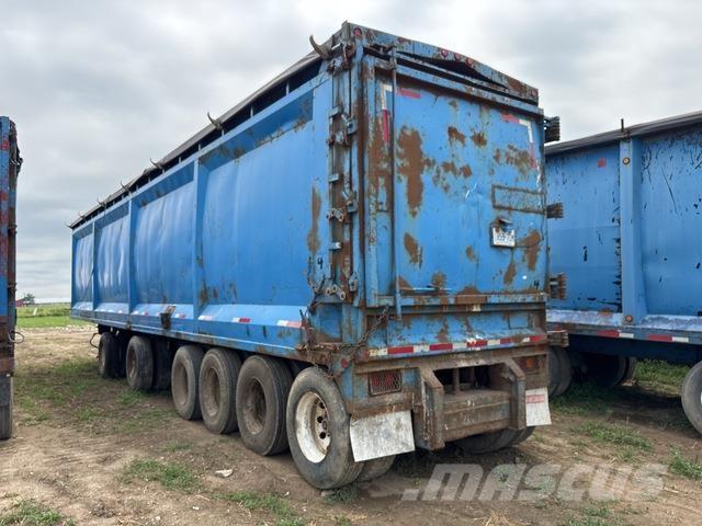 Universal  Ημιρυμούλκες με κινούμενο δάπεδο