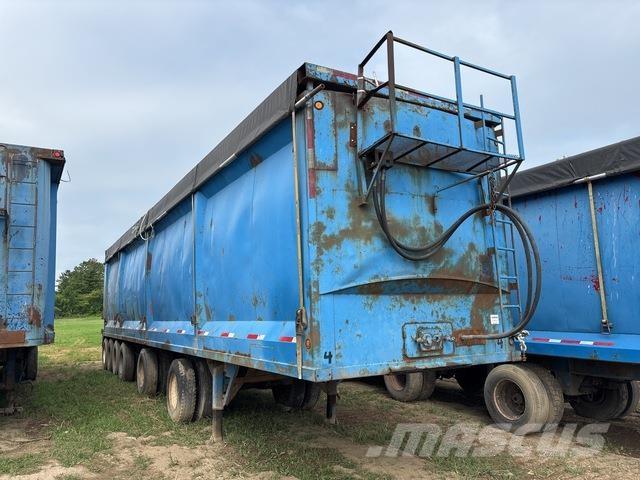 Universal  Ημιρυμούλκες με κινούμενο δάπεδο