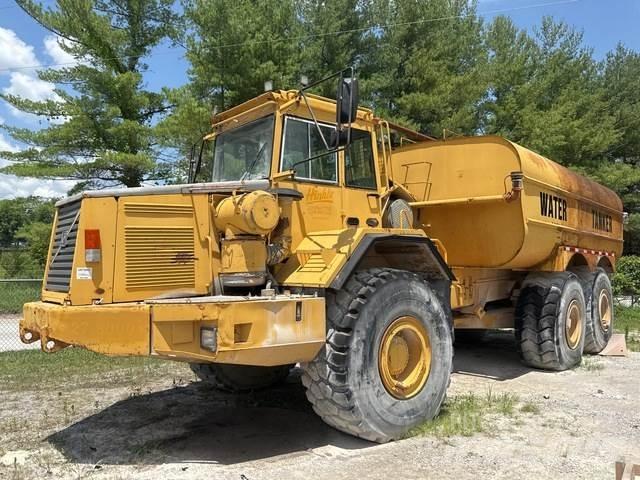 Volvo A35C Βυτία νερού