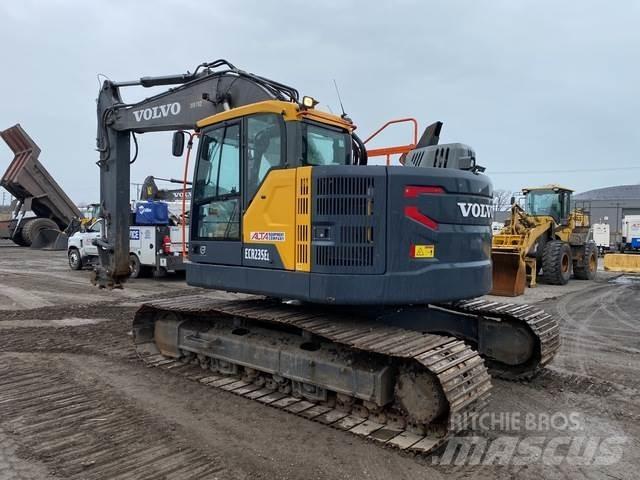 Volvo ECR235EL Εκσκαφείς με ερπύστριες