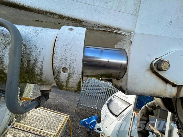 Volvo FL10 Εναέριες πλατφόρμες τοποθετημένες σε φορτηγό