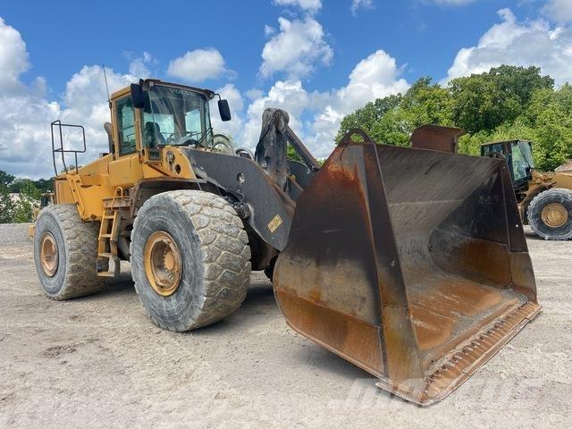 Volvo L220E Φορτωτές με λάστιχα (Τροχοφόροι)