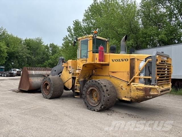 Volvo L220E Φορτωτές με λάστιχα (Τροχοφόροι)
