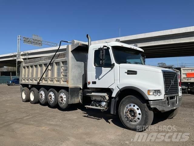 Volvo VHD Φορτηγά Ανατροπή