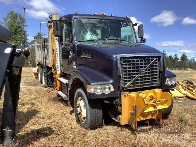 Volvo VHD Φορτηγά Ανατροπή