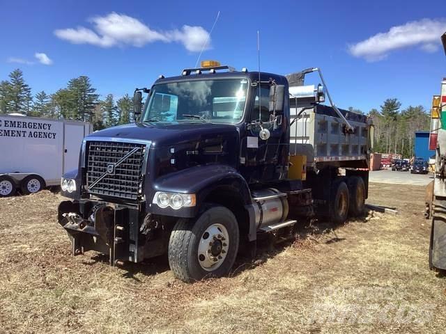 Volvo VHD Φορτηγά Ανατροπή