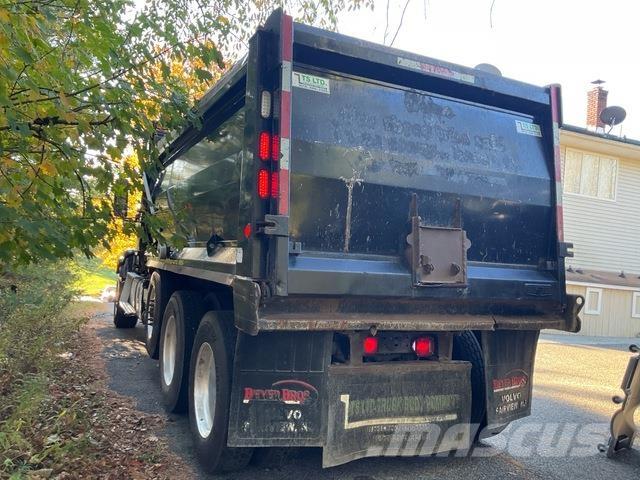 Volvo VHD Φορτηγά Ανατροπή