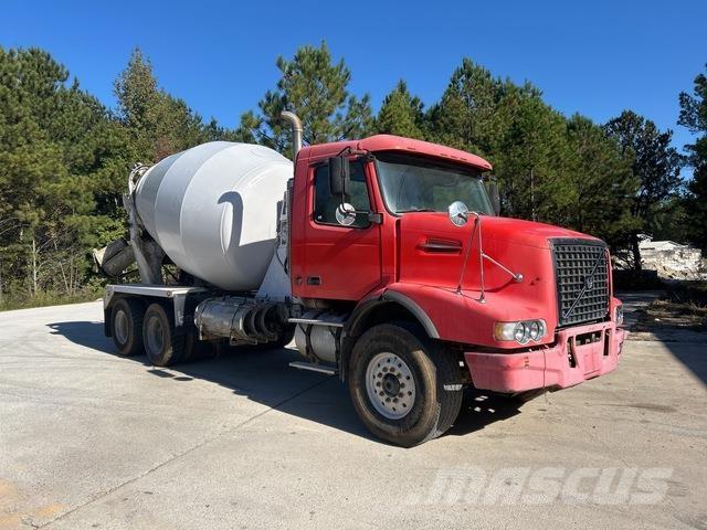 Volvo VHD64B Άλλα Φορτηγά