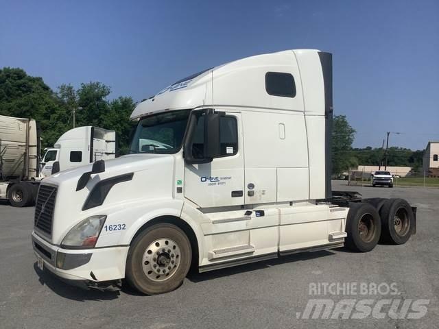 Volvo VNL Τράκτορες