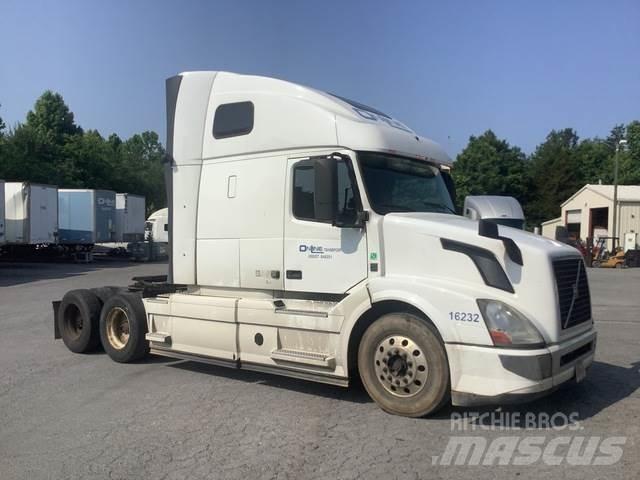 Volvo VNL Τράκτορες