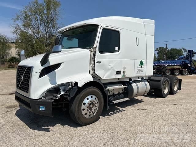 Volvo VNL Τράκτορες